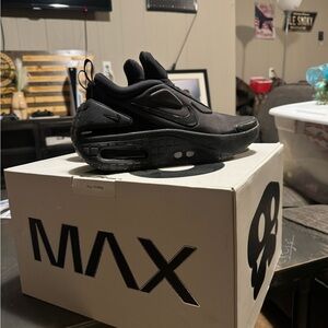 Nike auto max
